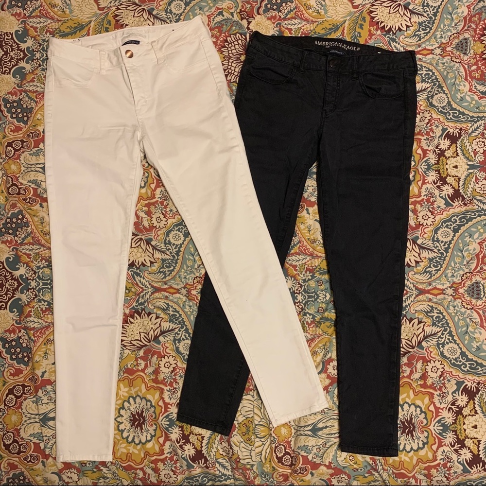 Two pairs of size 10 American Eagle jeans